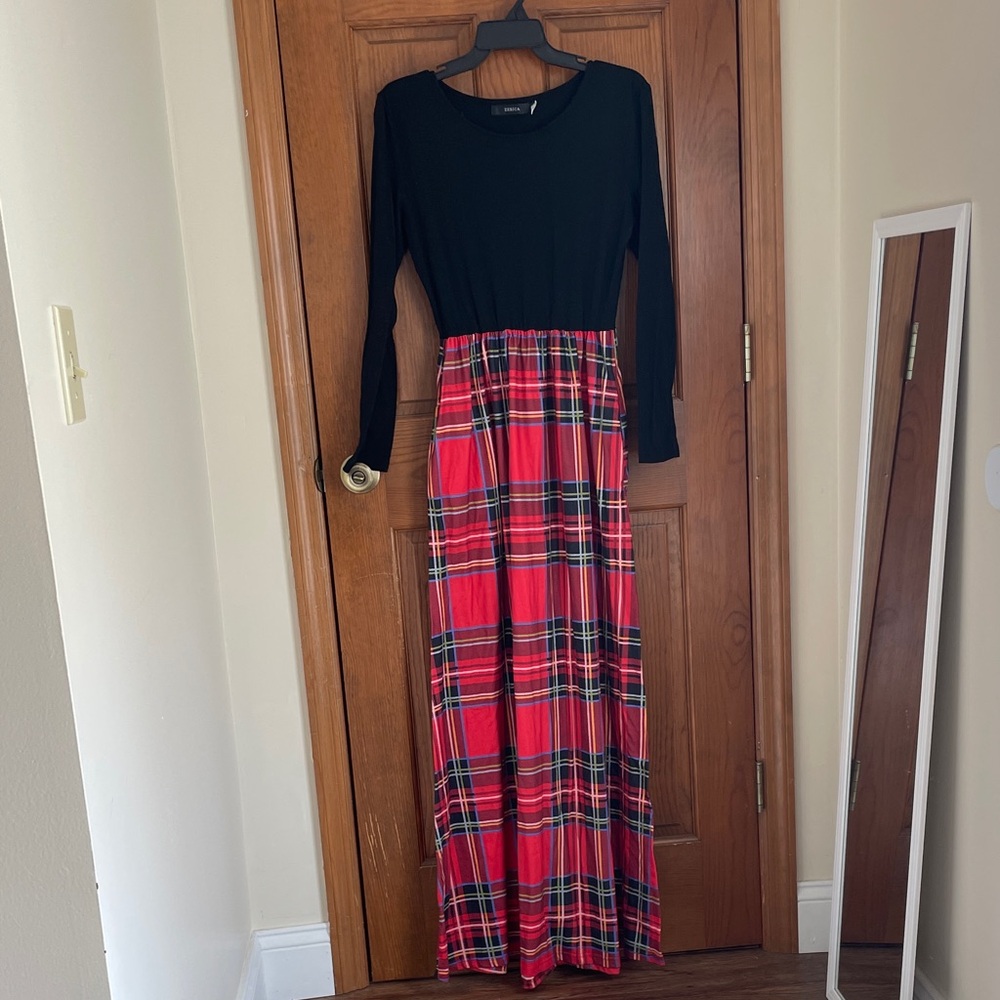 Zesica Dress Black Top with Red Plaid Skirt Long Sleeve Dress